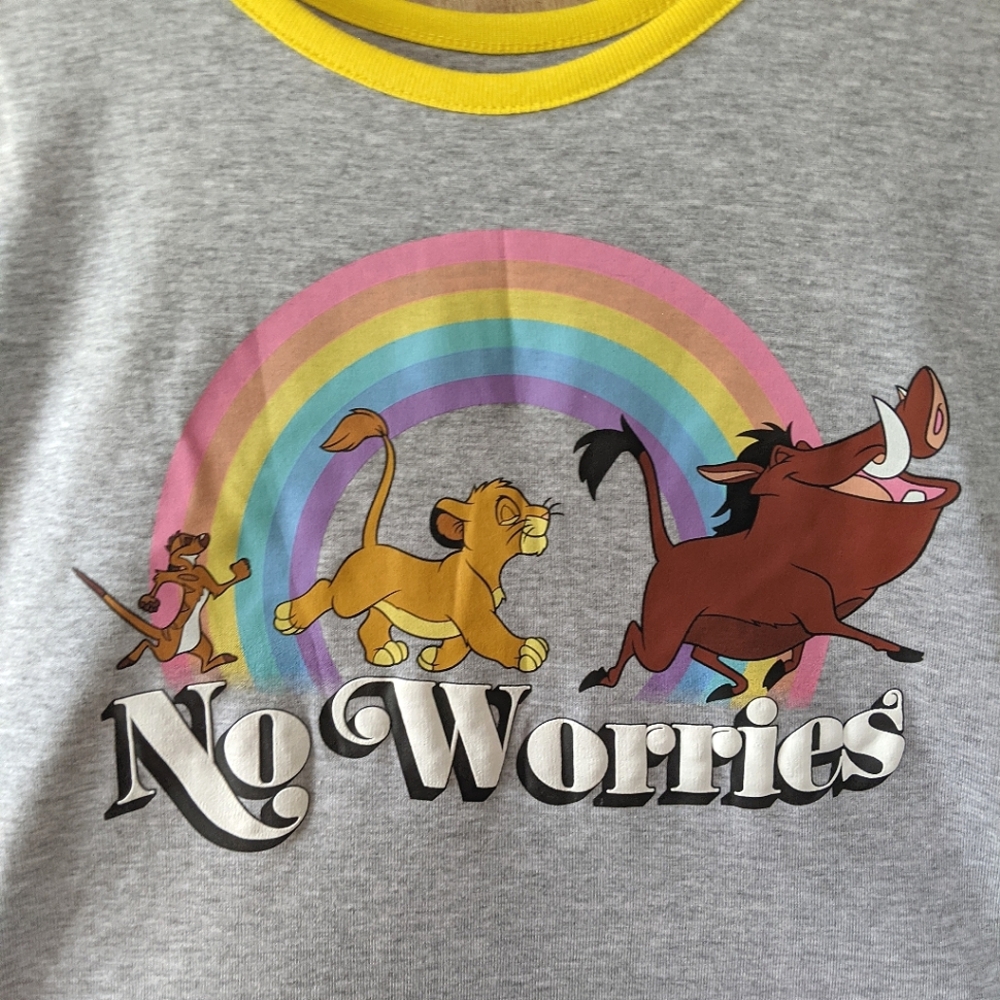 Like NEW! Lion King cropped tank (size XXL)